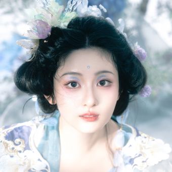 赵晴.jpg