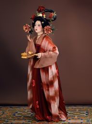 【佳期阁】【花谜】五周年店庆晚唐供养人风格齐胸衫裙披衫-淘宝网 主图 003.jpg
