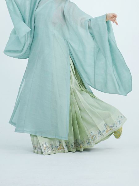 File:【现货】吉元裳织《芝兰玉树》 明制汉服仿妆花纱马面裙春夏-淘宝网 主图 001.jpg