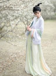 琴挑晉制【懶畫眉】春日漢服交領襦八破裙少女桃紅柳綠 天絲現貨-淘寶網 主圖 004.jpg