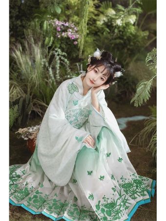周年限定【青木三千】明镜华服原创汉服女明制圆领补服短袄新工艺-淘宝网 主图 001.jpg