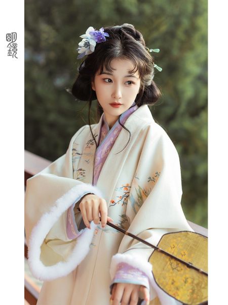 File:明镜华服【望晴雪】原创设计宋制短褙子两片裙汉服女冬季新款-淘宝网 主图 001.jpg