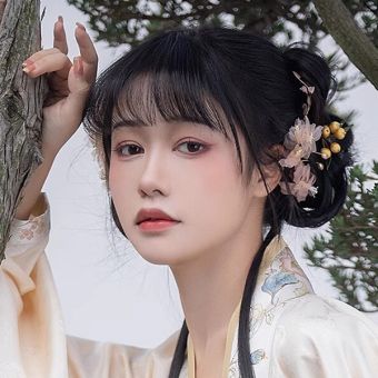 梨一依.jpg
