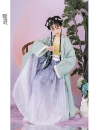 【浅月】明镜华服原创日常上班穿汉服宋制长褙子马面裙-淘宝网 主图 003.jpg