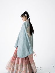 桑谣记【姑苏一梦】明制汉服圆领大襟补服 妆花马面裙 2023秋新款-淘宝网 主图 001.jpg