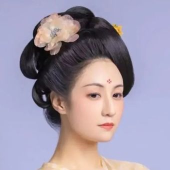 赵军洁.jpg