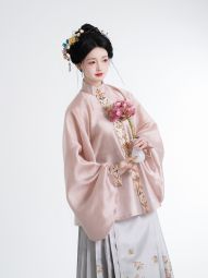 遇春 万袖明宋原创立领琵琶袖暗纹纱短衫提花缎马面裙明制汉服-淘宝网 主图 005.jpg
