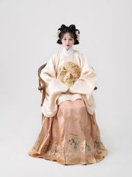 风间林【扶香】原创古装国风明制汉服仿妆花织金少女粉色马面裙女-淘宝网 主图 005.jpg