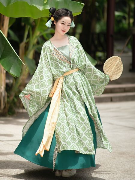 File:汀兰颂原创汉服【唐豆豆】唐制复原大放量圆领袍吊带日常通勤-淘宝网 主图 001.jpg