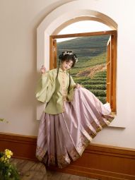 【现 预】吉元裳织-春和景明织金仿妆花纱料明制汉服马面裙春季-淘宝网 主图 003.jpg